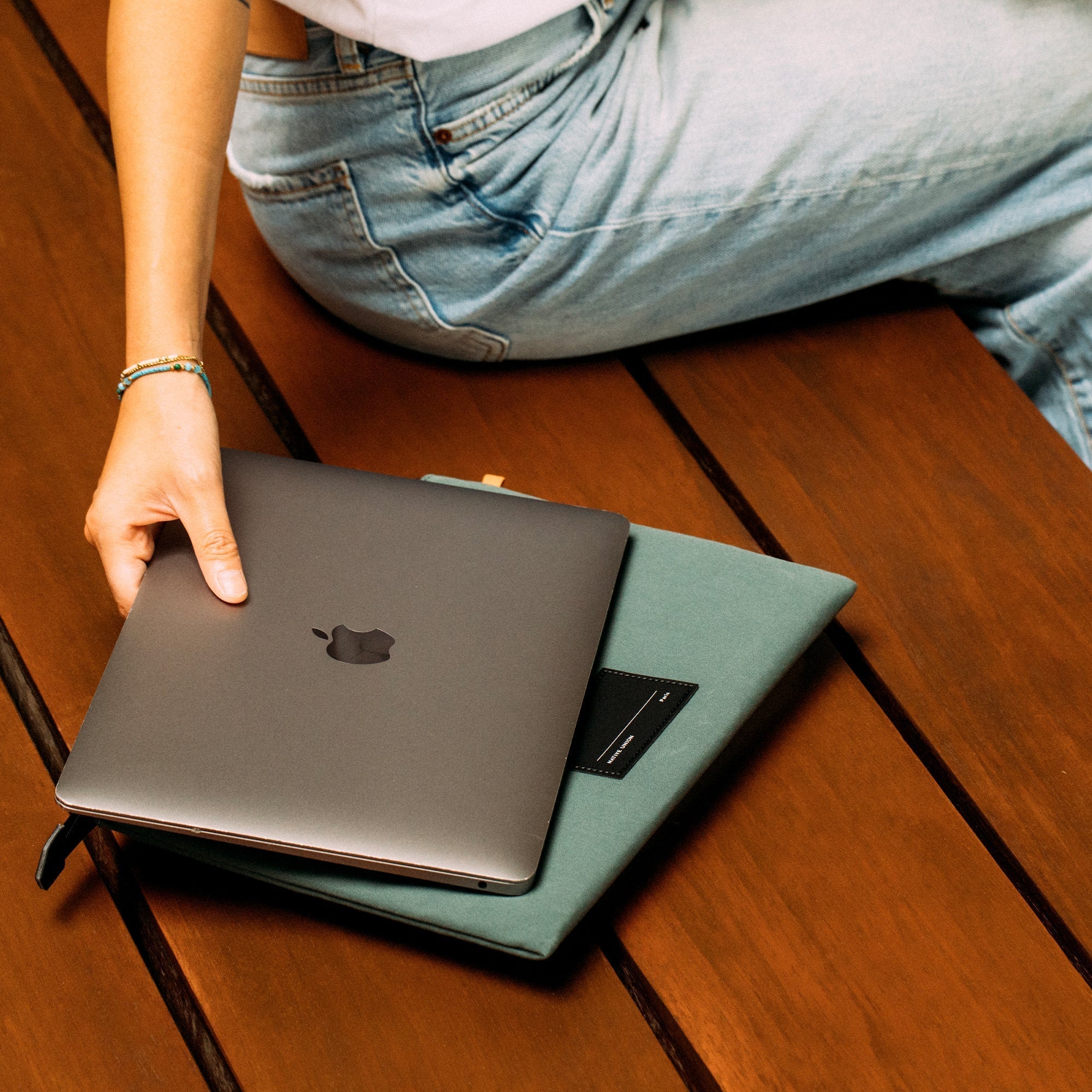 Native Union W.F.A Sleeve for MacBook Pro 16"